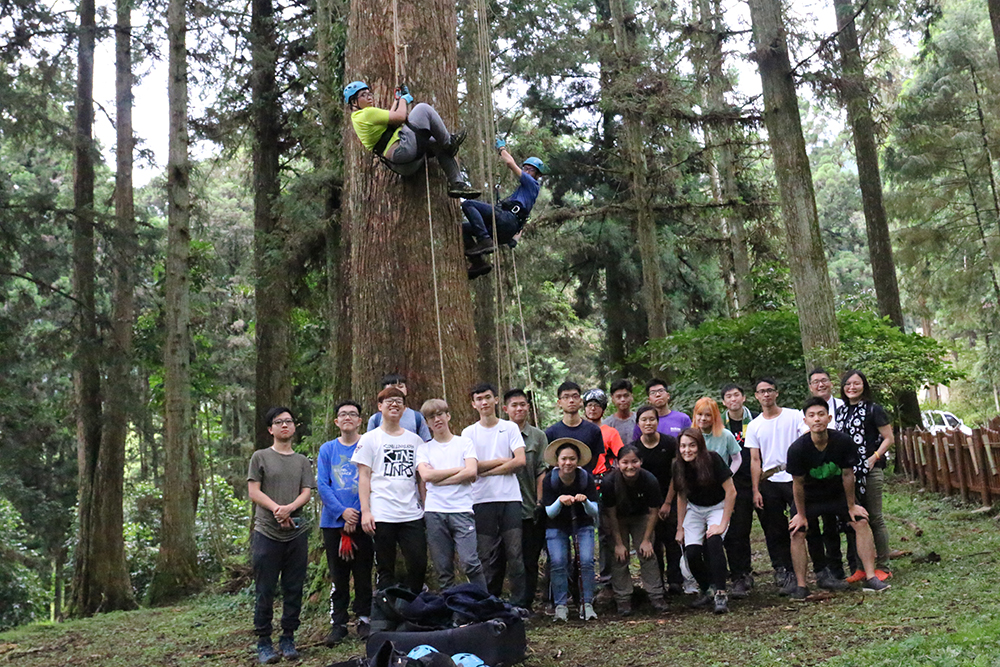 The 7-day study tour aims to provide participating students with an opportunity to gain hands-on experience in the management of urban green space in Taiwan.  